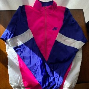 Vintage Nike Windbreaker/Jogger Suit. Size M.